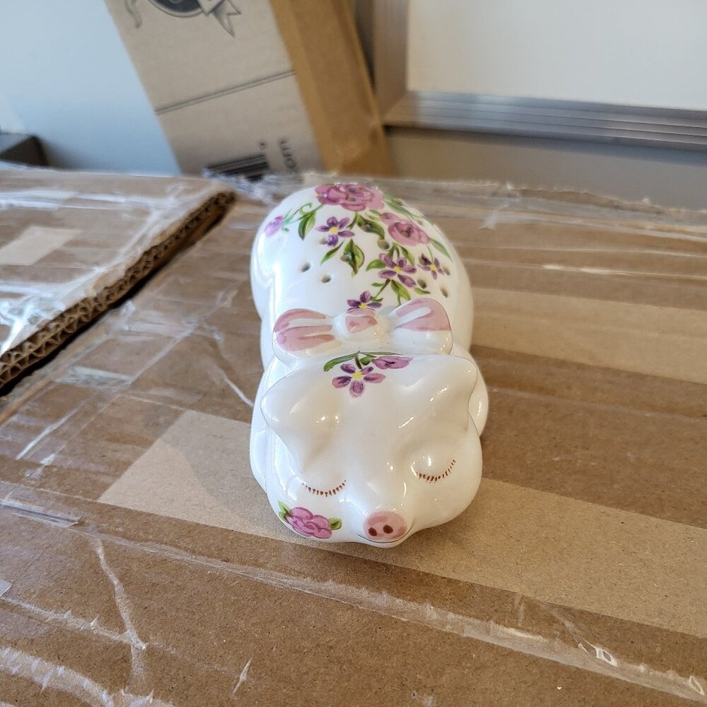 1978 AVON Ceramic "Pomander Pig Potpourri Holder" by Ceramarte Brazil "BIN F"